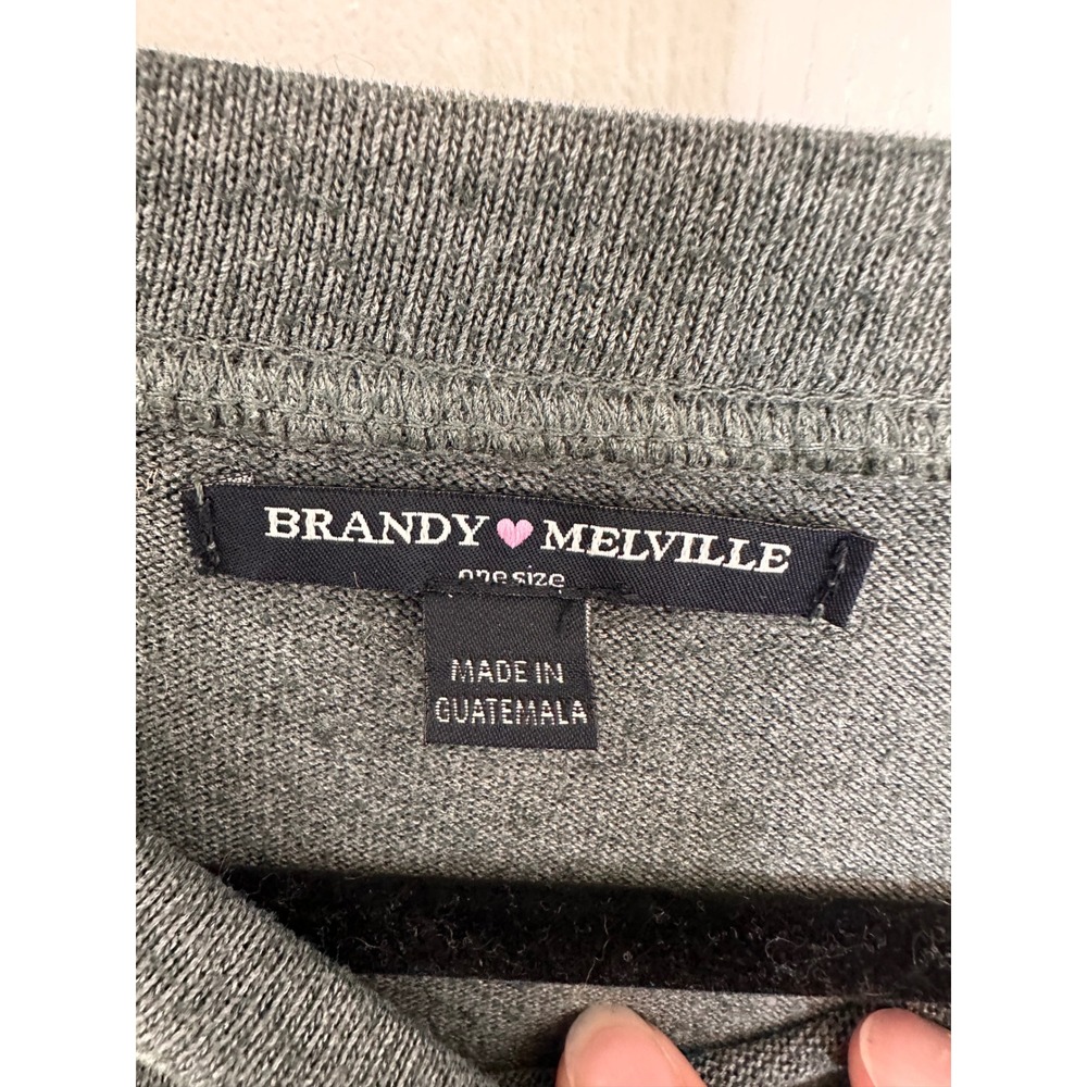 Brandy Melville Brianna Grey Cropped Long Sleeve Knit One Size - Picture 2 of 5
